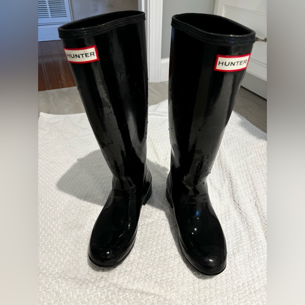 Hunter rain boots women 6